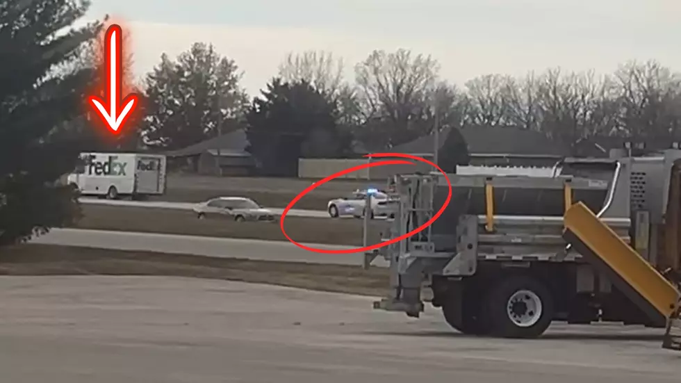 Video Shows Missouri Police Chasing Stolen Fed Ex Truck Thursday